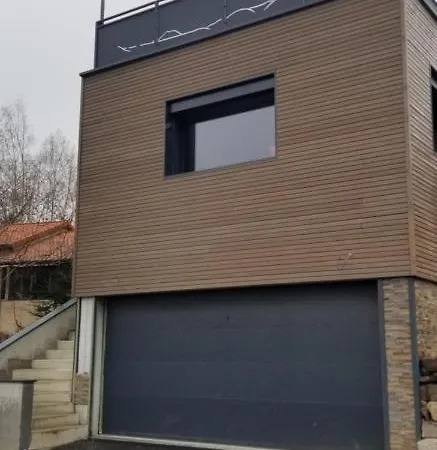 La Terrasse Des Volcans Apartment *